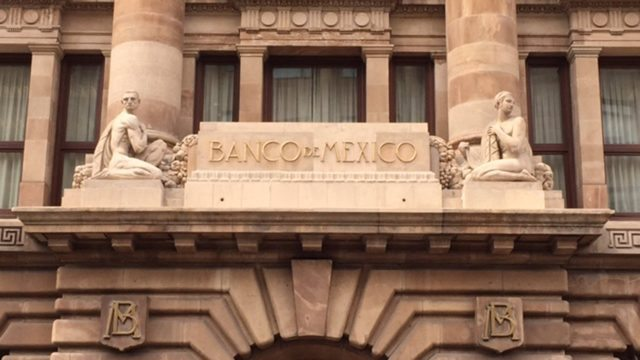 Banxico no puede disponer de las reservas internacionales para financiar a Pemex según la ley