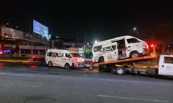 Tras riña entre chóferes de grúas y taxistas en Atizapán resultan tres grúas incendiadas