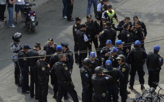 Arrestan a 15 policías por matar a un menor de edad