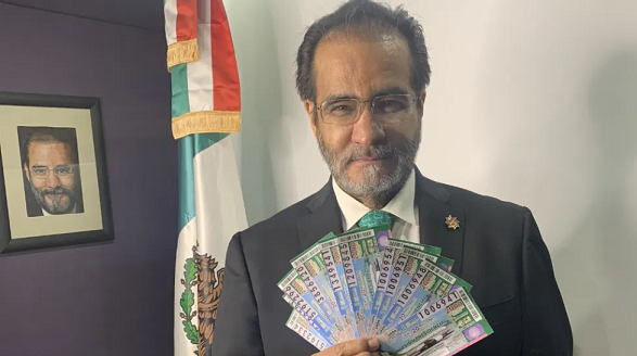 La Barriada/Martín Aguilar/Entre delincuentes y corruptos te veas