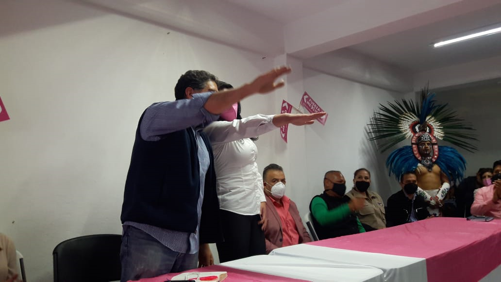 Presentan a Mariana Mateos, como presidenta de FXM en Venustiano Carranza