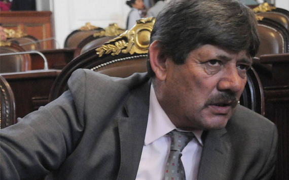 La Barriada/Martín Aguilar/La corrupción hace al ladrón