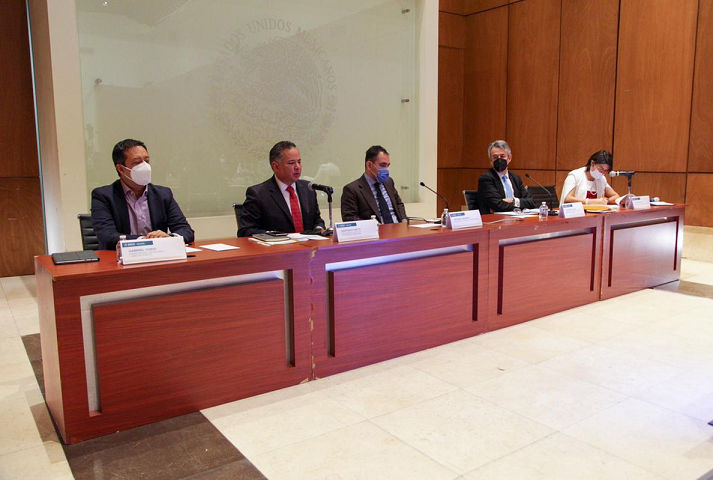 Hacienda, UIF y la CNBV presentan Guía para la prevención de recursos ilícitos