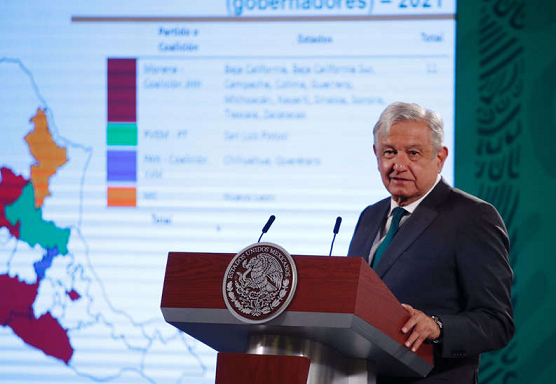 Prevé AMLO negociar con el PRI para la mayoría calificada