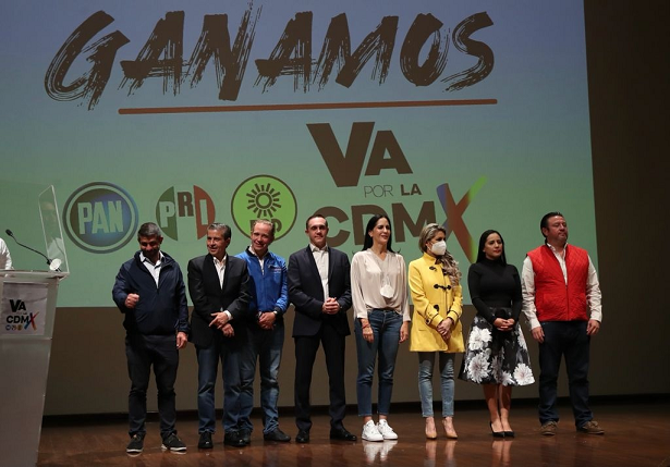 UFFF LA POLITICA/Rodolfo Mendoza