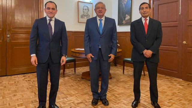 Políticos ven con buenos ojos cambios en SHCP y Banxico