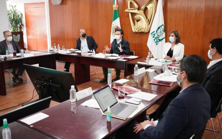 IMSS ajustará presupuesto para infraestructura para Covid-19
