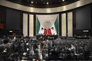 La bancada de Morena discutirá hoy Revocación de Mandato