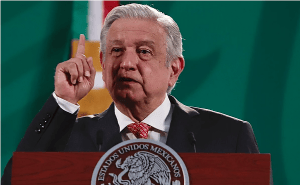 Cero recursos públicos a partidos políticos: Iniciativa de AMLO