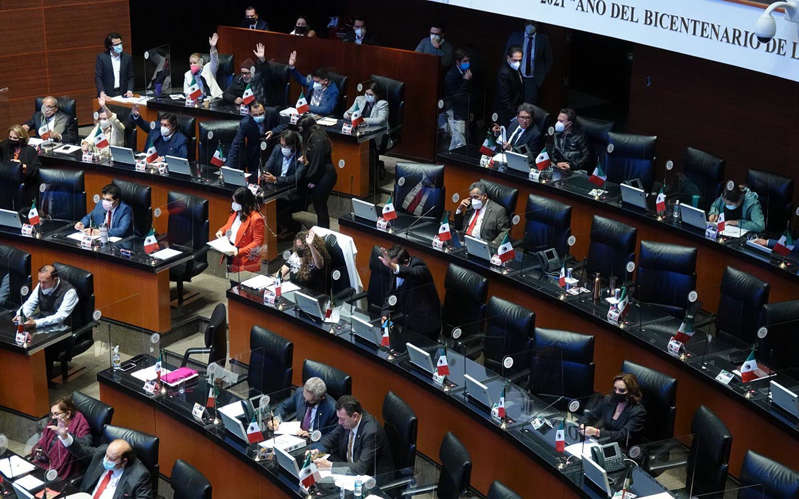 Senado aprueba reformas para que el gobierno federal pueda enajenar bienes