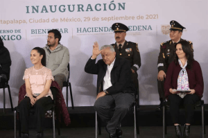 AMLO arremete contra el PAN