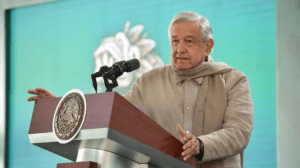AMLO le exige al PRI aprobar Reforma Eléctrica