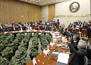 INE acatará decisión del Tribunal por revocación de mandato