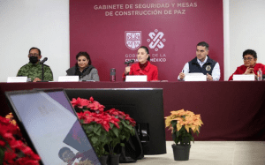 Sheinbaum exige que se revisen las tarifas de taxis por aplicación ante alza injustificada