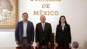 Gobernador de Guanajuato presenta plan de AMLO para abastecimiento de agua