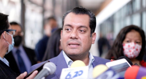 No hay persecución ni intimidación contra consejeros del INE: Gutiérrez Luna