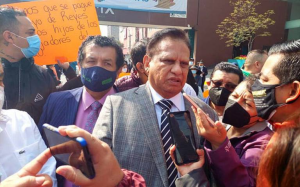 Trabajadores del PJCDMX protestan porque autoridades no les han entregado vales de despensa