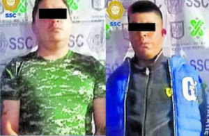 Capturan a dos sujetos varias dosis de marihuana en su poder