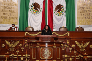 Diputados de la CDMX solicitan a la CNBV capacitar a su personal en protocolos de trato incluyente