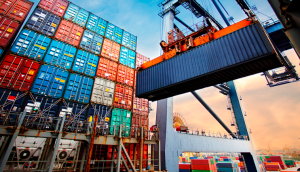 Las exportaciones de México alcanzaron 18.52% en 2021, la mejor en once años