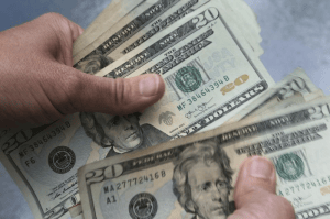 Remesas suben nuevamente en noviembre a 46,834 mdd