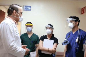 Insabi anuncia la contratación de 11 mil médicos y enfermeras
