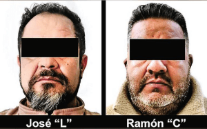 Extraditan a dos mexicanos a EU