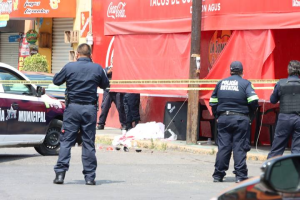 Ejecutan a un sujeto cuando comía tacos en Tlalnepantla