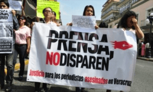 Prensa española exige a AMLO que proteja a periodistas mexicanos