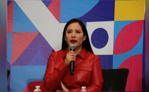 La Barriada/Martín Aguilar/El que pega primero, pega dos veces