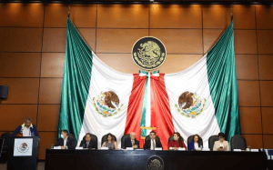 Diputados federales denuncian subordinación del titular de la ASF contra el presidente