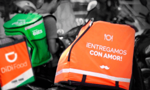 Repartidores pagan más impuestos con bajo salario