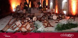 Miembros del SNTE ingresan en boda de Elba Esther Gordillo y destrozan instalaciones