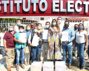 #FUERAAGUAKAN: IEQROO aprobó diseños de la boleta para Consulta Popular