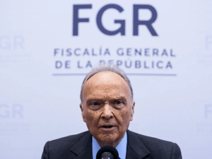 Se le vence el plazo a Gertz Manero para acusar a los 31 científicos