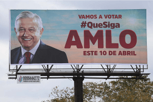 INE ordena retirar anuncios a favor de AMLO por la Revocación de Mandatos