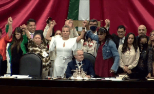 Quadri llama señor a diputada trans y provoca la toma del pleno