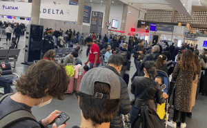 El AICM adelantará una hora en todos sus relojes por Horario de Verano