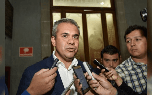 Se lanza Fernando Vilchis para la gubernatura del Estado de México