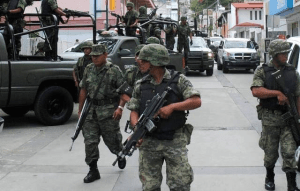 El gobierno aumenta la presencia de militares en las calles
