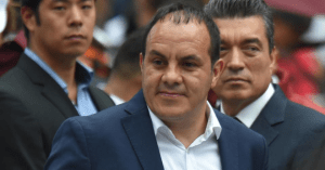 Pese a solo tener la prepa, Cuauhtémoc Blanco, ha estado envuelto en escándalos de corrupción y su círculo c ercano