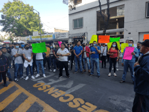 La PDI de la FGJCDMX extorsiona a comerciantes del espacio público hasta con 20 mil pesos
