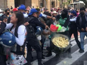 En la CDMX, ocho de cada diez personas se dedican al comercio popular: Sánchez Barrios