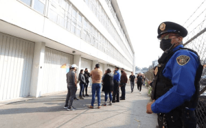 Estudiante amenaza a sus compañeros en una primaria con un arma de fuego
