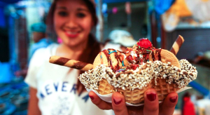 La Alcaldía invita a la gente a que acuda a la Feria de la Nieve y el Dulce Típico