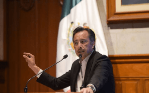 Cuitláhuac García rechaza responderle a Monreal y a Dante Delgado sobre caso Del Río Virgen