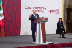 Hay diálogo y entendimiento con el Sindicato de Pemex: AMLO