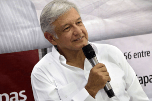 Aunque no les guste a los conservadores, vendrán médicos de Cuba