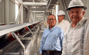 Con la producción de fertilizantes, en México habrá autosuficiencia alimentaria: AMLO