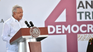 AMLO reconoce a Carlos Slim como el empresario más austero